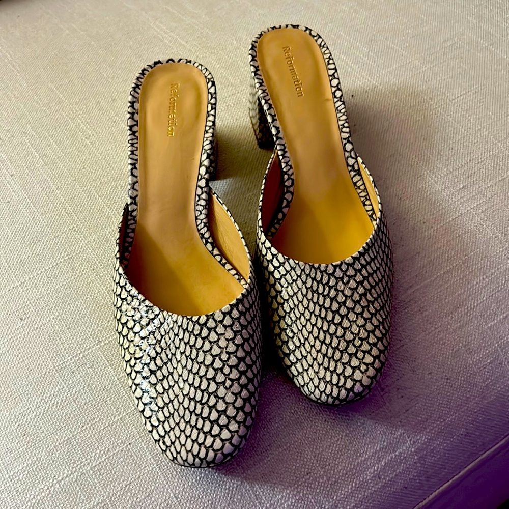 Reformation Leather Blocked Heel Mule